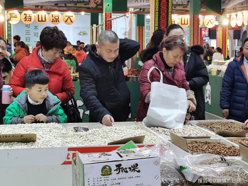 土洋結(jié)合引爆消費(fèi)熱潮，四川年貨購(gòu)物節(jié)休閑食品銷售迎首輪井噴